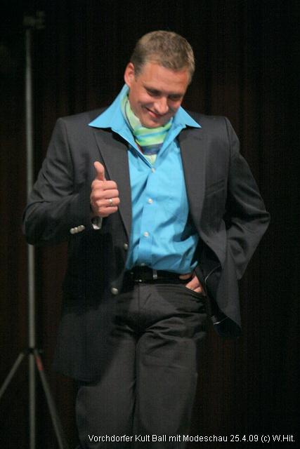 2009-04-25 23-32-11 